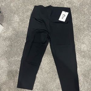 Zyia workout leggings